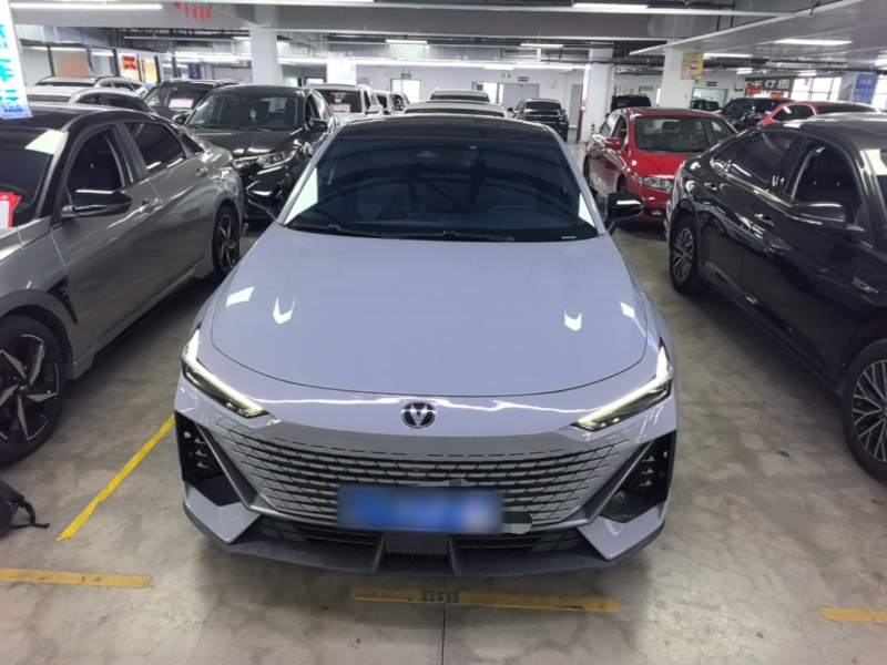 Used CHANGAN UNI-V 2022 1.5T Smart Navigation Version — 2