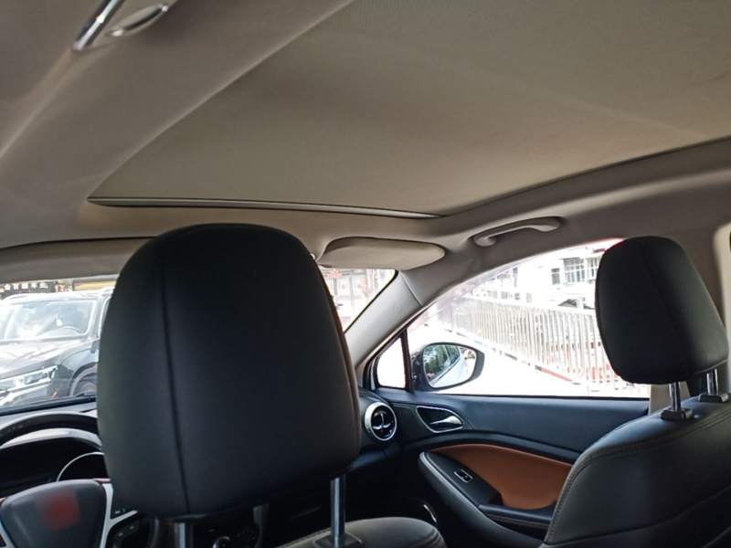 Used BYD Yuan 2017 1.5L Manual with Panoramic Sunroof — 17