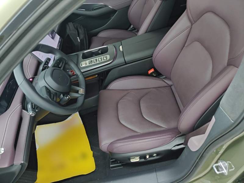 Used Xiaomi Auto SU7 2024 Four-Wheel Drive Ultra-Long Range Advanced Intelligent Driving Max Edition — 14