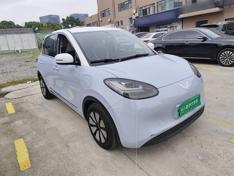 Used Wuling Bingo 2024 333 km Lingxi Connected Version — 3