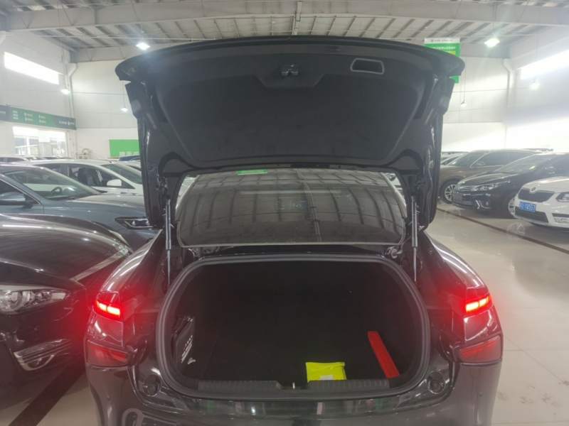 Used XPeng P7 2022 480G — 18
