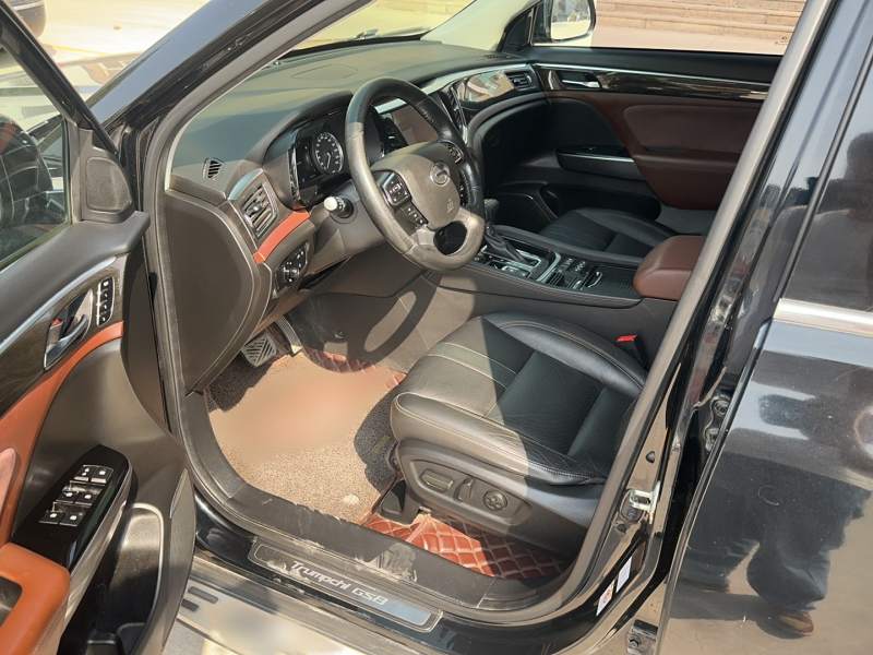 Used GAC Trumpchi GS8 2017 320T Two-Wheel Drive Luxury Smart Connectivity Version (7 Seats) — 15