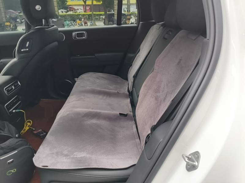 Used Li Auto L7 2023 Pro Model — 16