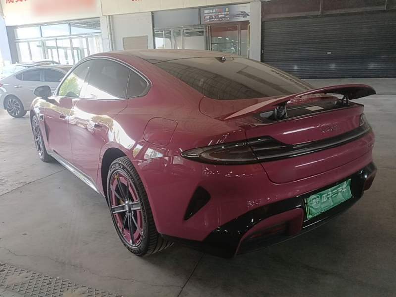 Used Xiaomi Auto SU7 2024 Four-Wheel Drive Ultra-Long Range Advanced Intelligent Driving Max Edition — 4