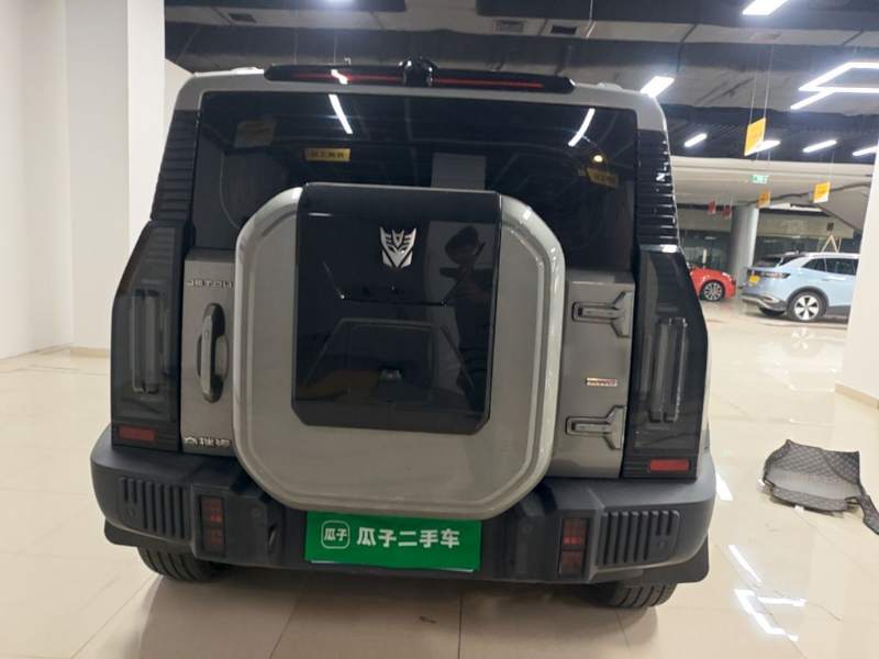 Used JETOUR Traveler 2023 2.0T All-Wheel-Drive CrossPRO — 5
