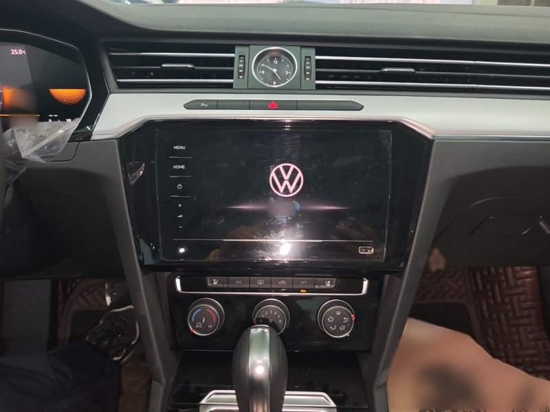Used Volkswagen Magotan 2023 2 Million Units Limited-Edition 280TSI DSG Comfort Version — 4
