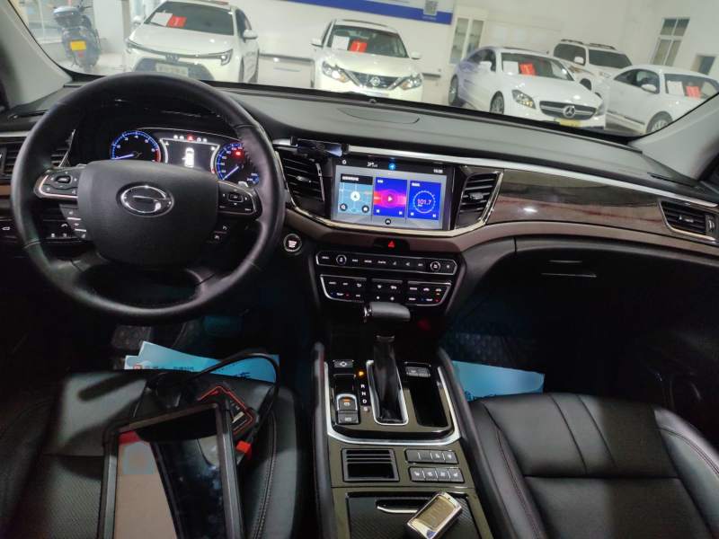 Used GAC Trumpchi GS8 2017 320T Two-Wheel Drive Luxury Smart Connectivity Version (7 Seats) — 9