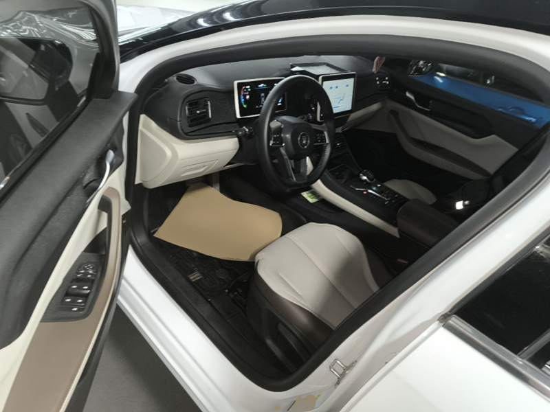 Used BYD Qin PLUS 2023 Champion Edition DM-i 55KM Leading Model — 15