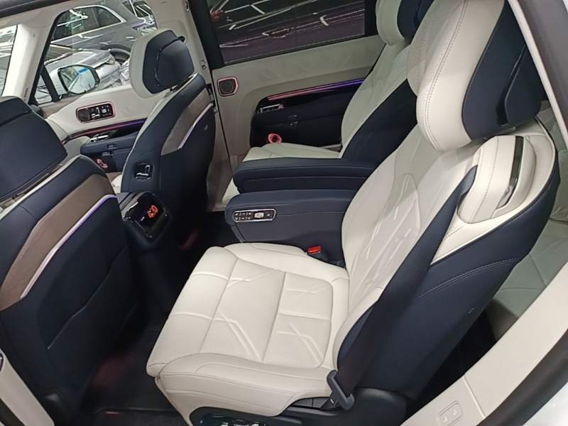Used Zeekr 9X 2025 Hyper Edition 70kWh — 16