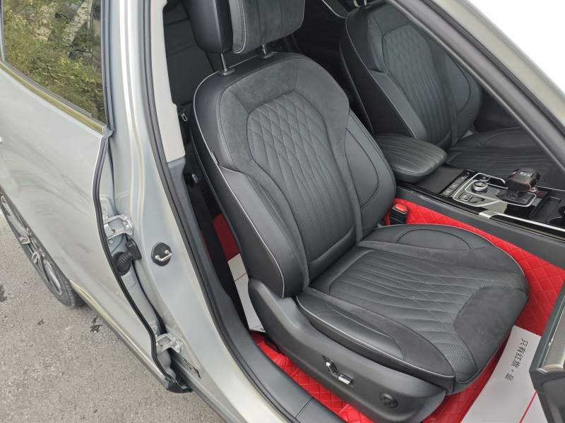Used Hongqi HS5 2022 Facelifted Version 2.0T Smart Connect Flagship All-Wheel-Drive Edition — 24