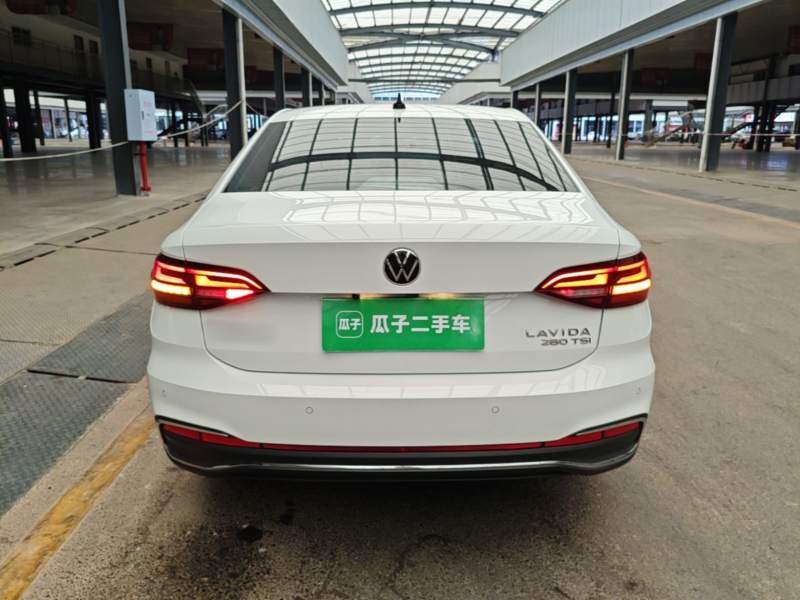 Used Volkswagen Lavida 2023 280TSI DSG Full-Comfort Edition — 5