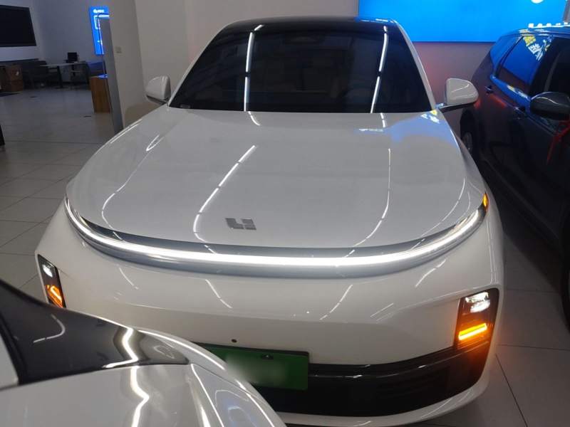 Used Li Auto L7 2023 Air model — 2