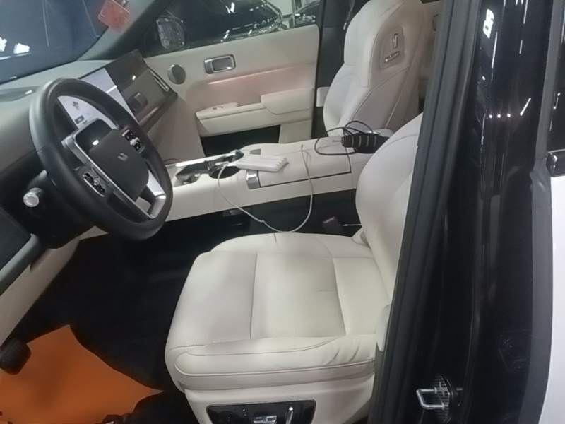 Used Li Auto L9 2022 Max model — 14