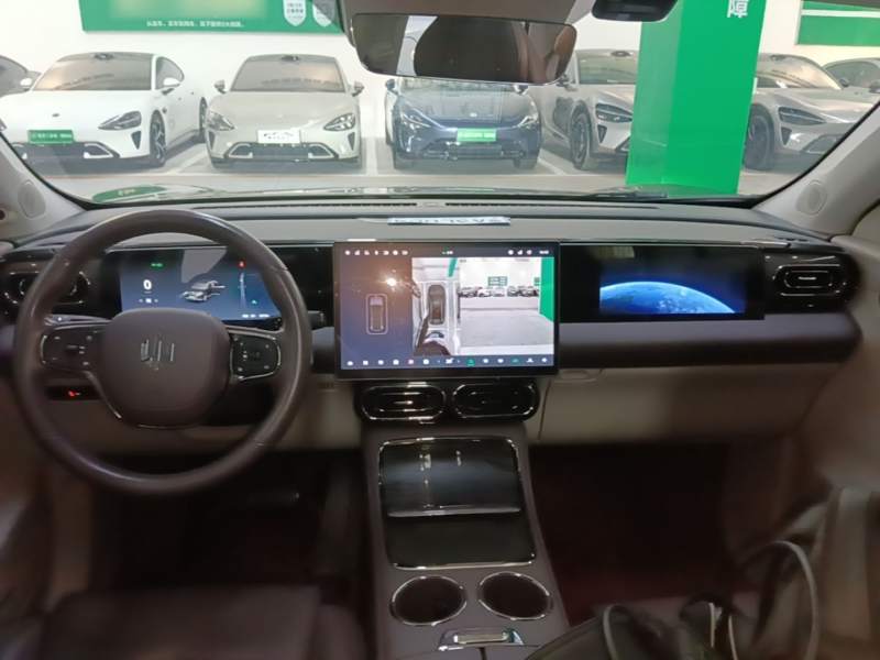 Used Leapmotor C11 2024 Range-Extended 300 Luxury Edition — 9