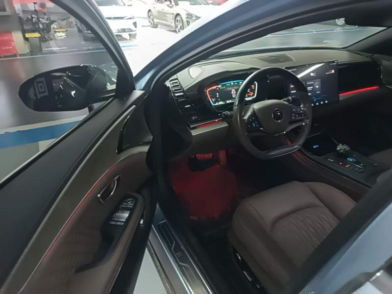 Used BYD Han 2023 EV Champion Edition 605KM Front-Drive Premium Model — 15