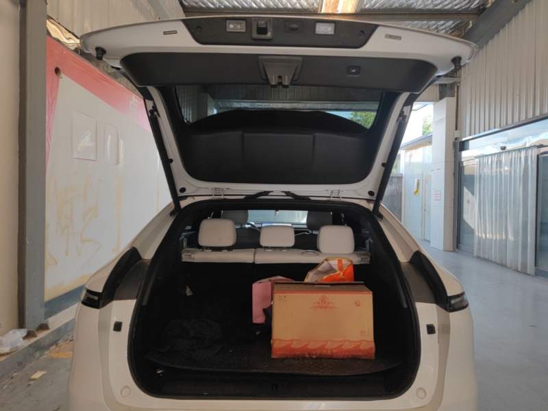 Used XPeng G6 2023 580 Long-Range Max — 18