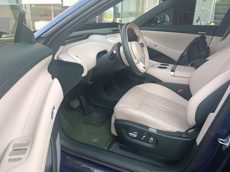 Used Xiaomi Auto YU7 2025 Ultra-Long Range High-Performance All-Wheel-Drive Max Edition — 15
