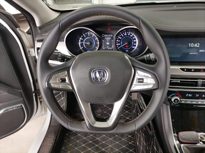 Used CHANGAN Eado 2018 High-Energy Edition 1.6L GDI Manual Pioneer Model China V Standard — 10