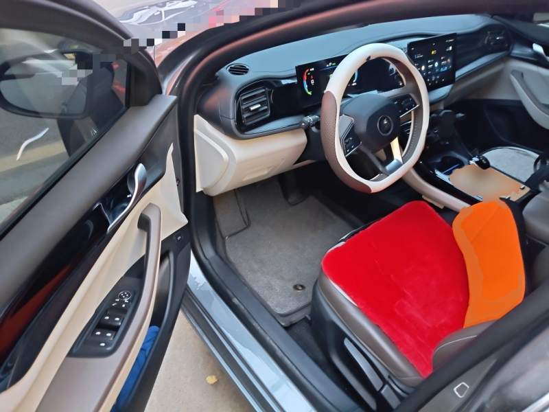 Used BYD Qin PLUS 2024 HONOR Edition DM-i 55KM Leading Model — 17
