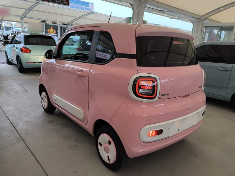 Used Bestune Pony 2025 222km Lightning Horse — 4