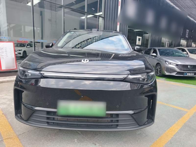 Used Leapmotor C16 2026 Extended-Range 280 LiDAR Zhizun Edition 6 Seats — 2