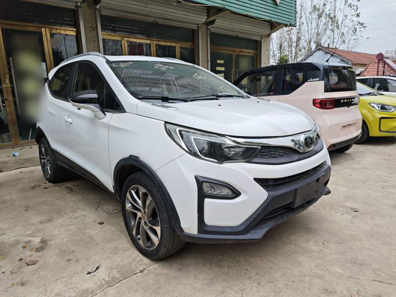 Used BYD Yuan 2017 1.5L Manual with Panoramic Sunroof — 3
