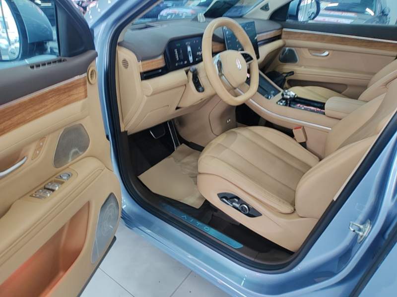 Used Hima AITO M7 2024 1.5T Intelligent Driving 4WD Max Edition 5 Seats — 15