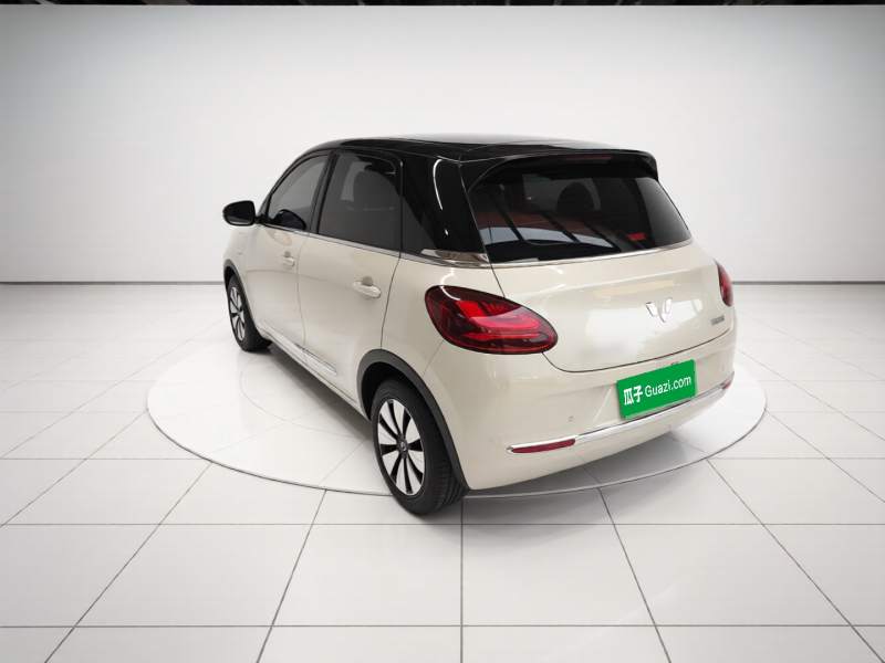 Used Wuling Bingo 2023 333 km Lingxi Connected+ Version — 4