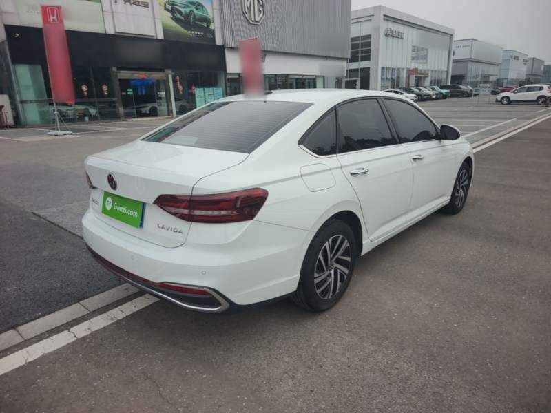 Used Volkswagen Lavida 2023 1.5L Automatic 5 Million Edition — 6