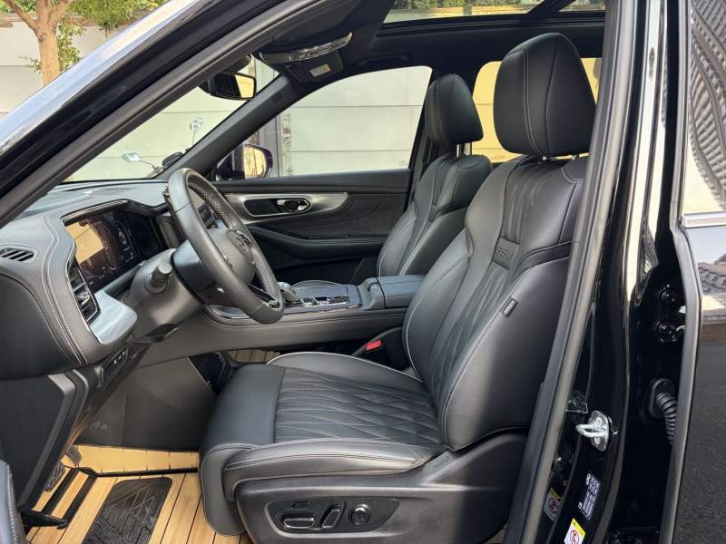 Used GAC Trumpchi GS8 2022 Dual-Engine Series 2.0TM Two-Wheel Drive Prestige Edition (7 Seats) — 46