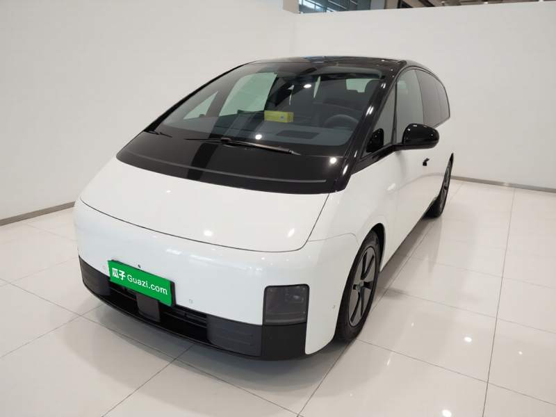 Used Li Auto MEGA 2025 Home Family Special Edition