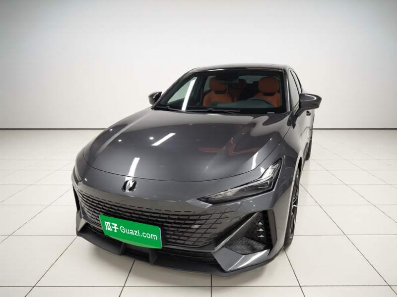 Used CHANGAN UNI-V 2022 1.5T Prestige Version — 2