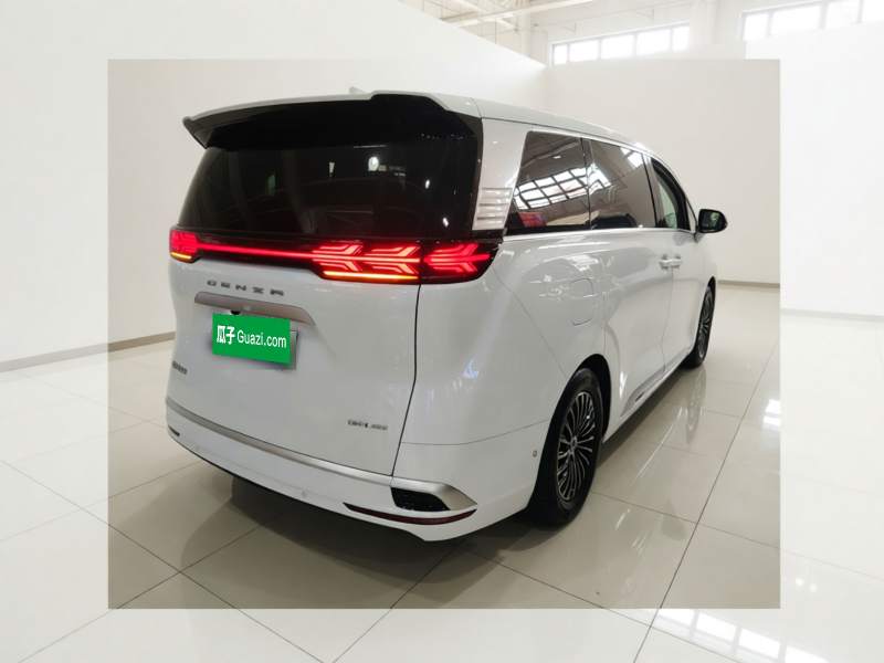 Used Denza D9 2022 DM-i 970 Four-Wheel Drive Flagship Model — 6