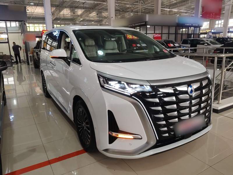 Used Denza D9 2022 DM-i 970 Four-Wheel Drive Flagship Model — 3