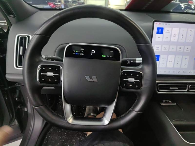 Used Li Auto L9 2022 Max model — 10