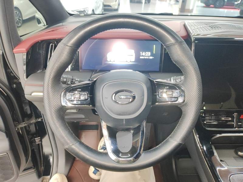Used GAC Trumpchi M8 2023 Zongshi Series Dual-Motor YuZun Edition — 10