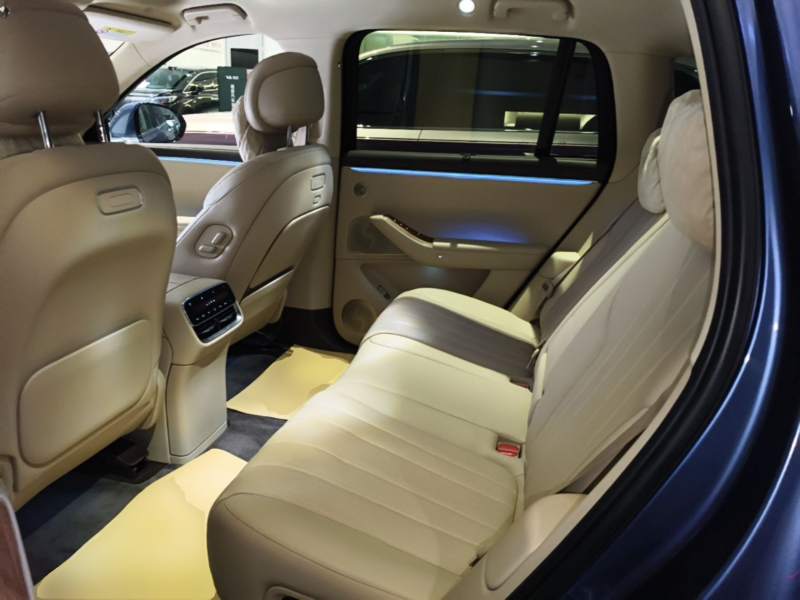 Used AITO/LUXEED/MAEXTRO/SAIC/STELATO AITO M7 2026 Model Range-Extending Ultra All-Wheel Drive 5-Seater Version — 16