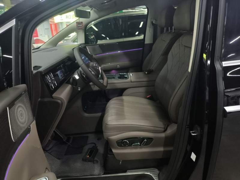 Used Denza D9 2026 Second-Generation DM-i Flash Charge Prestige Edition – Premium — 14