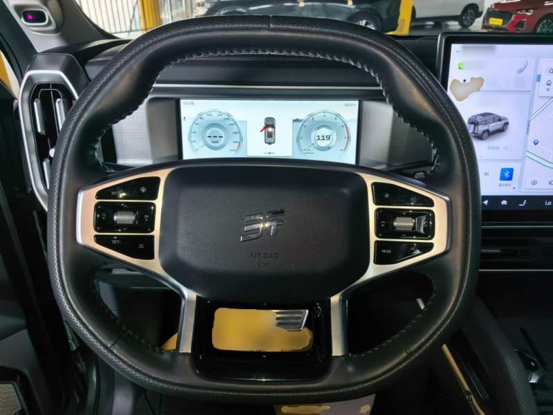 Used JETOUR Traveler 2023 2.0T All-Wheel-Drive CrossPRO — 10