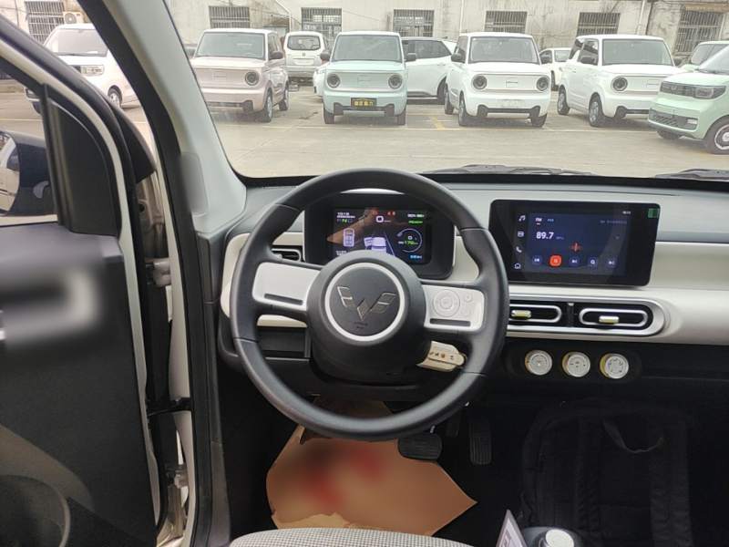 Used Wuling Hongguang MINIEV 2024 3rd Generation 215km Advanced Version — 10