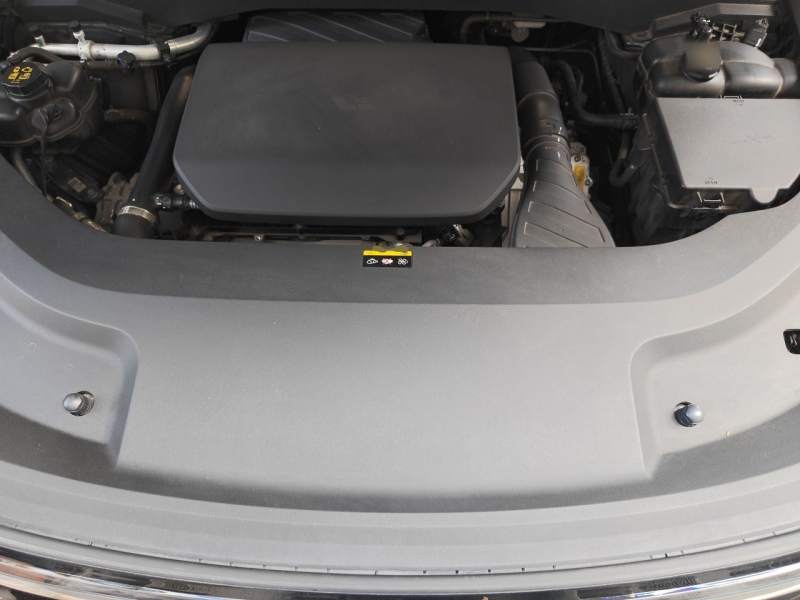 Used Li Auto L8 2023 Pro Model — 16