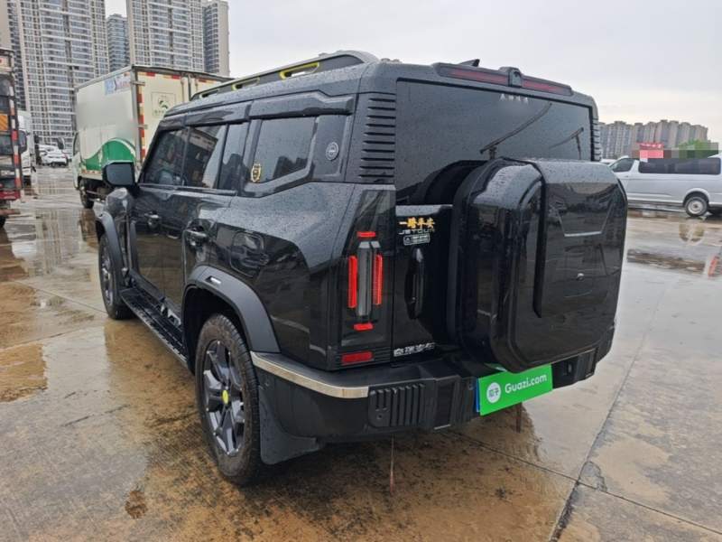 Used JETOUR Traveler 2023 2.0T All-Wheel Drive CrossPRO+ — 4