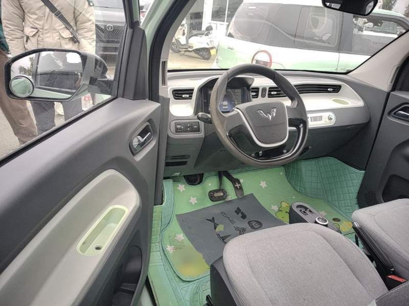 Used Wuling Hongguang MINIEV 2020 Zizai Version Lithium-NMC — 15