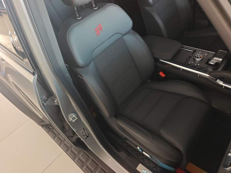 Used JETOUR Traveler 2023 2.0T All-Wheel Drive CrossPRO+ — 24