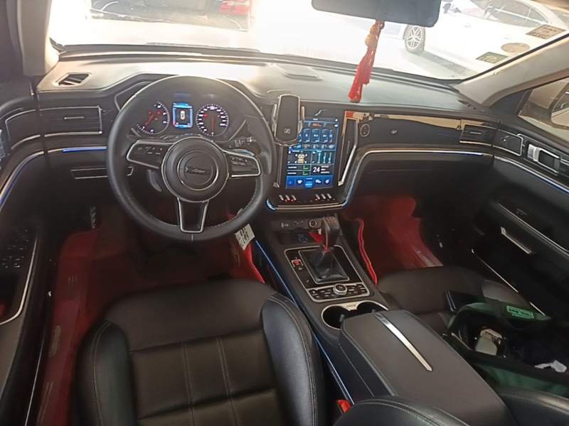 Used Zotye T700 2017 1.8T Manual Luxury Model – Prestige — 9