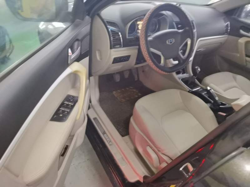Used Geely Auto Emgrand 2014 Sedan 1.5L Manual Fashion Edition — 15