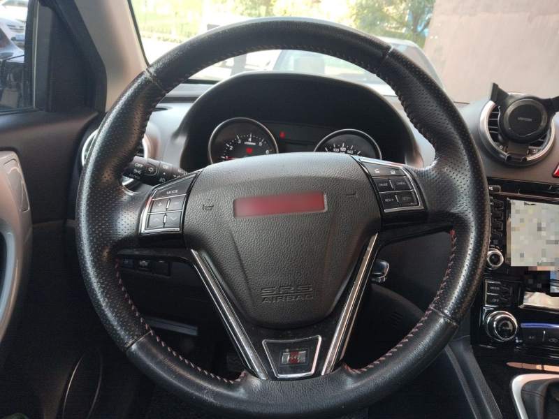 Used Haval H6 2015 Upgraded Model 1.5T Manual Two-Wheel Drive Elite Version — 11