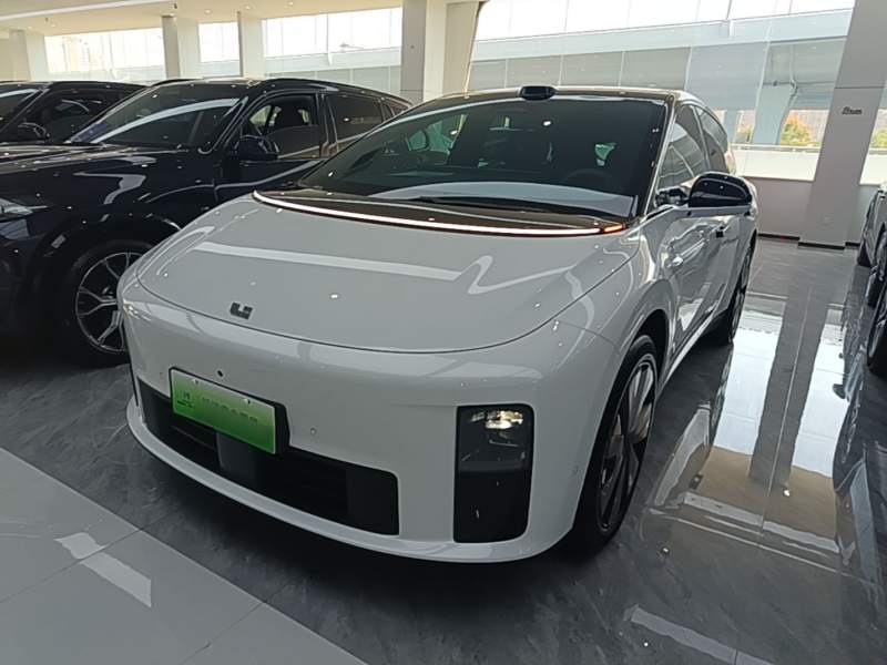 Used Li Auto i6 2025 Model Four-Wheel-Drive Standard Type