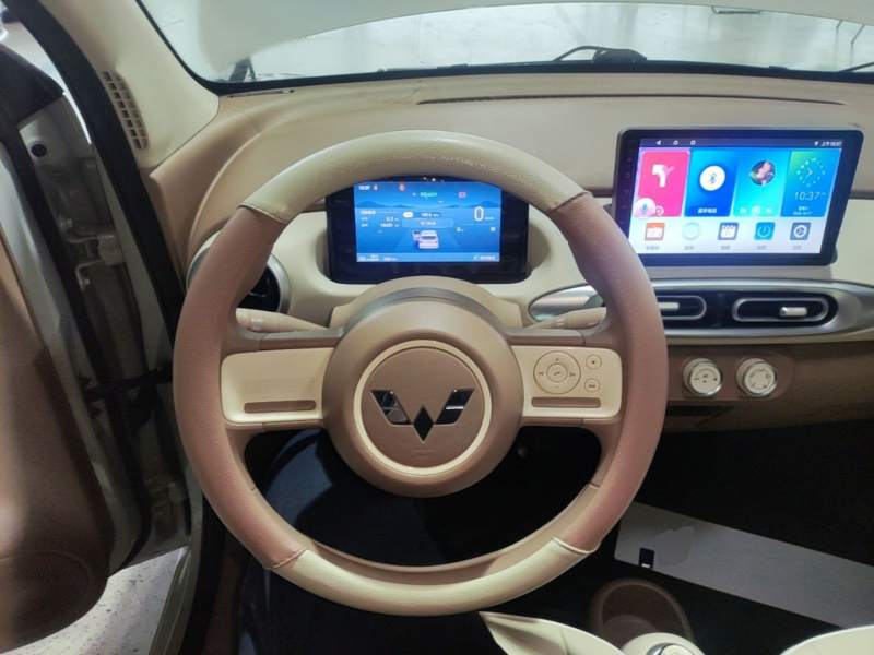 Used Wuling Hongguang MINIEV 2025 Four-Door Version Advanced Edition — 9