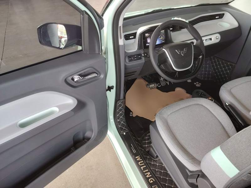 Used Wuling Hongguang MINIEV 2022 Macaron Premium Model – Lithium Iron Phosphate — 14